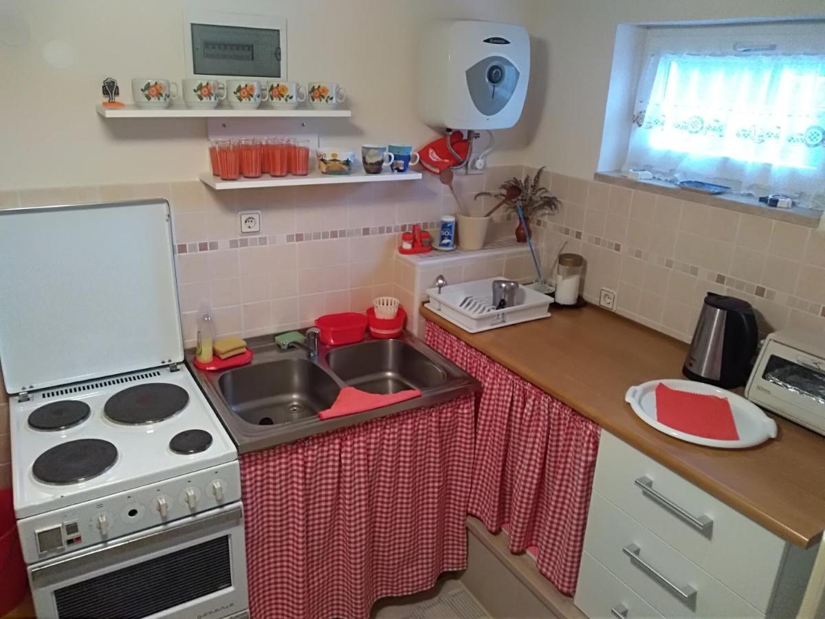 Apartman Tri Palme Gabonjin Rom bilde